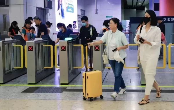 北上寻愈：香港白领女性的周末“隐秘”花园——探访深圳南山禧之龄与“抓凤筋”的养生之道